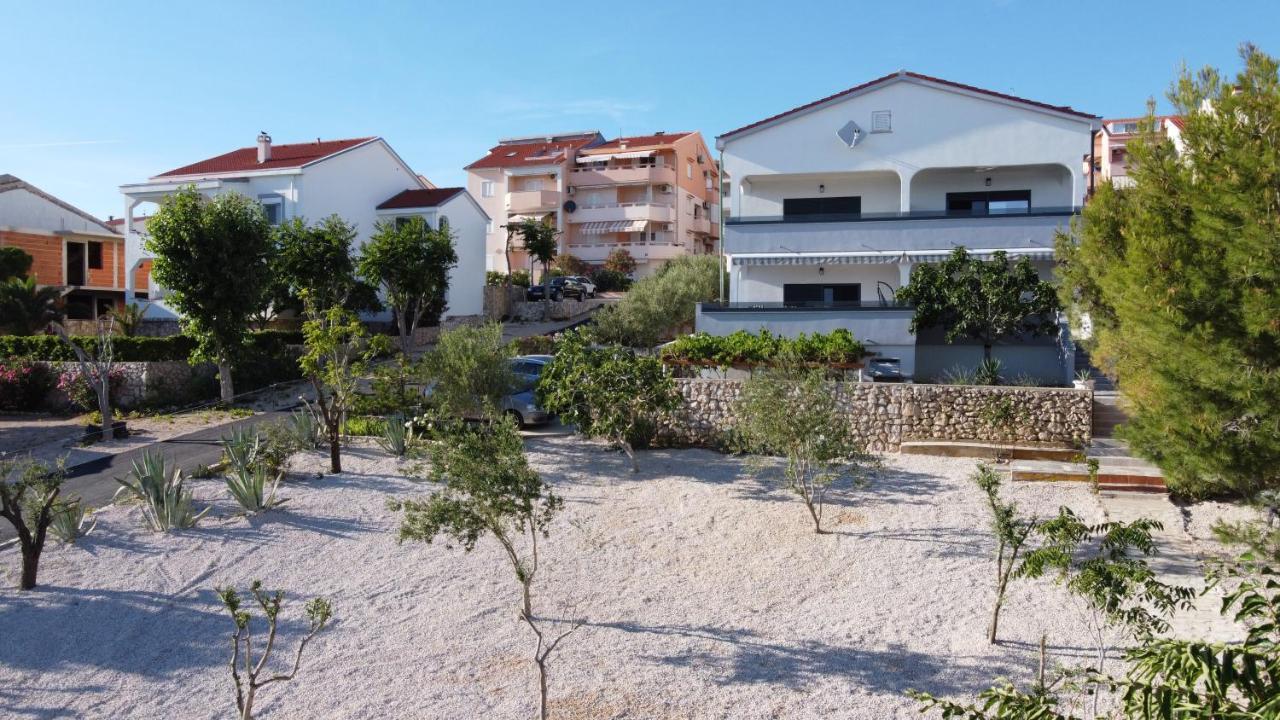 Villa Ami Kustići Exterior foto